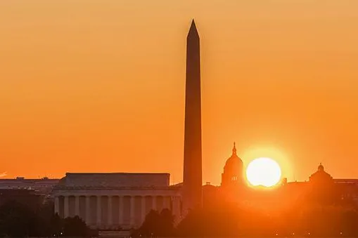 20202325-dc-sun-desktop.jpg